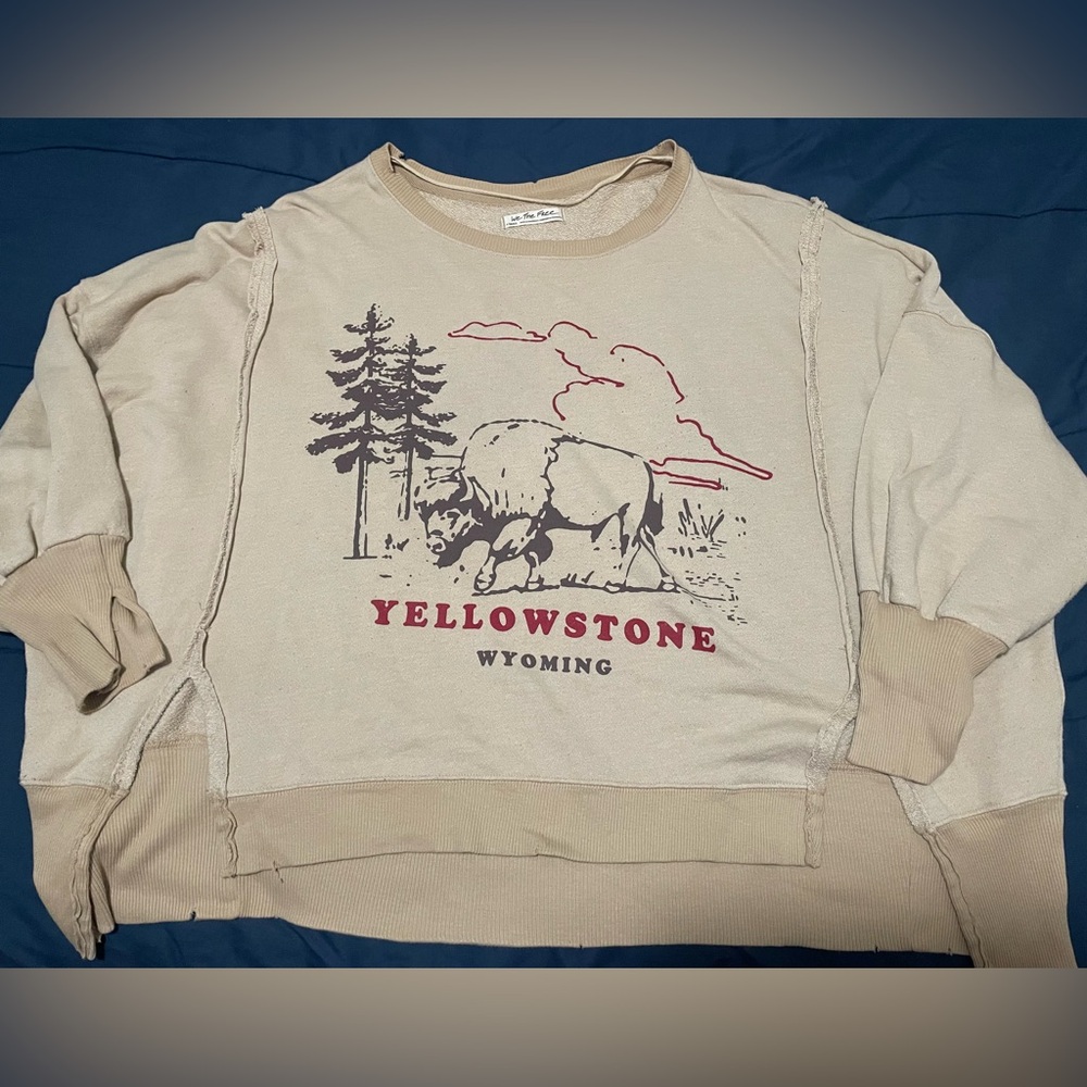 Free People~We The Free~Graphic Camden~XS~Yellowstone, WY~GUC~Oversized